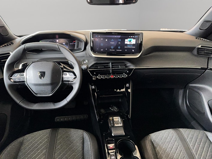 Vehicle image PEUGEOT 2008