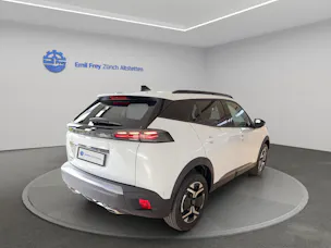 Peugeot 2008 1.2 Hybrid Allure Premium