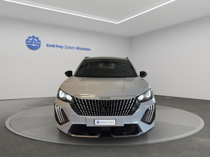 Vehicle image PEUGEOT 2008