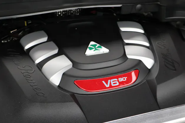 Alfa Romeo Stelvio 2.9 V6 Biturbo Q4 Quadrifoglio