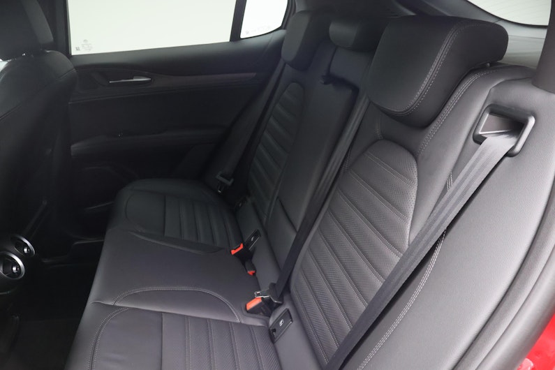 Vehicle image ALFA ROMEO STELVIO