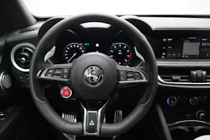 Alfa Romeo Stelvio 2.9 V6 Biturbo Q4 Quadrifoglio