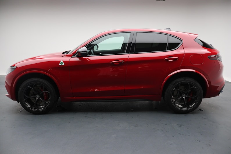 Vehicle image ALFA ROMEO STELVIO