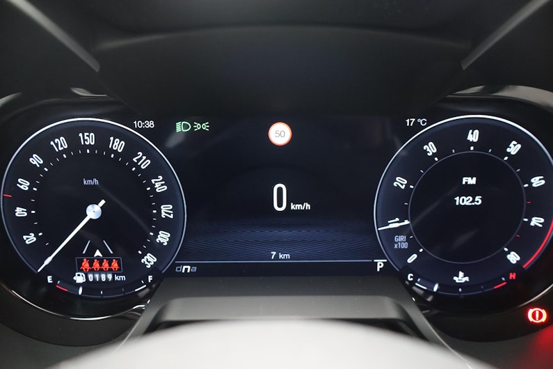 Vehicle image ALFA ROMEO STELVIO