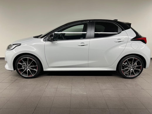 TOYOTA Yaris 1.5 VVT-i HSD GR Sport 2