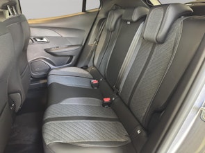 Vehicle image PEUGEOT 2008 e-Allure