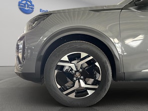 Vehicle image PEUGEOT 2008 e-Allure