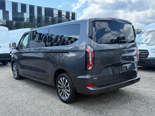 FORD Tourneo C Bus 340 L2 2.5 Duratec 233 Titanium X PHEV 2