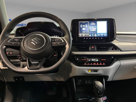 SUZUKI Swift 1.2 Tradizio Hybrid 3