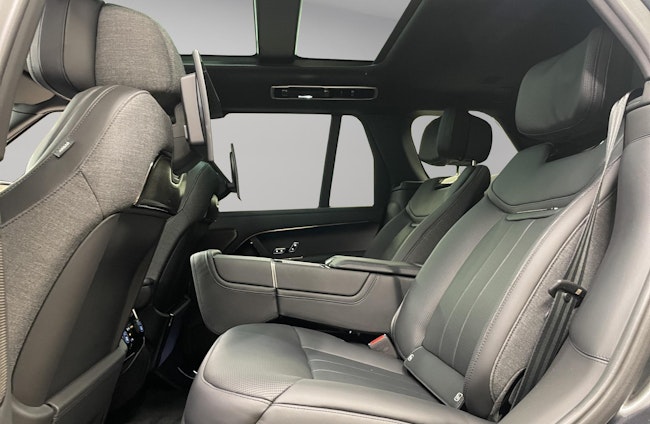 Vehicle image 9 Vehicle image 9