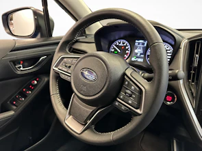 immagine del veicolo SUBARU Crosstrek 2.0i e-Boxer Swiss Plus