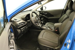 Vehicle image SUBARU Crosstrek 2.0i e-Boxer Swiss Plus