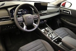 Vehicle image MITSUBISHI Outlander 2.4 PHEV Intense 4x4