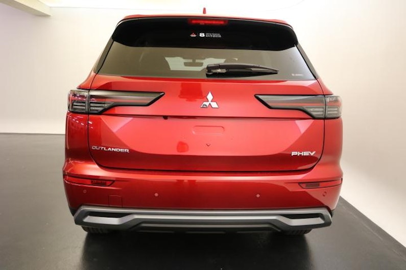 Vehicle image MITSUBISHI OUTLANDER