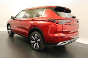 Vehicle image MITSUBISHI Outlander 2.4 PHEV Intense 4x4