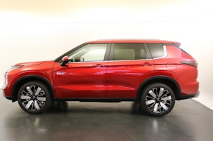 Vehicle image MITSUBISHI Outlander 2.4 PHEV Intense 4x4