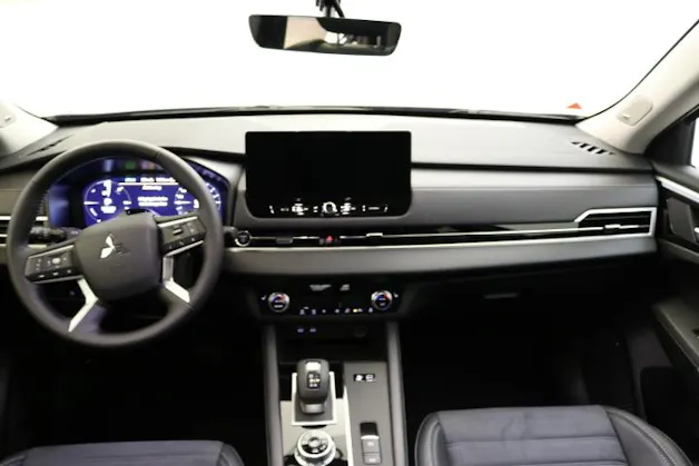 Mitsubishi Outlander 2.4 PHEV Invite 4x4