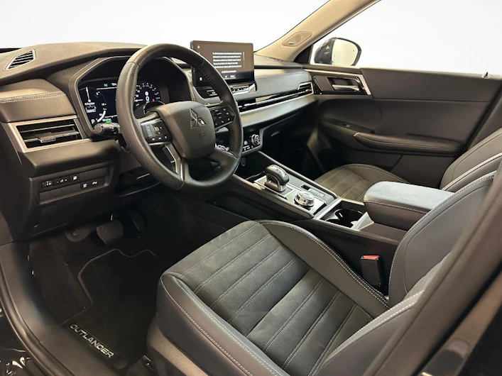 image du véhicule MITSUBISHI OUTLANDER