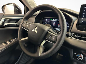 https://vehicle.imgix.net/3837358/b738043d-3342-41d6-9e46-ebf03da3663d.jpg