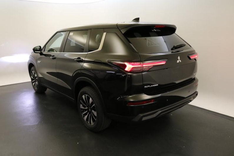 Vehicle image MITSUBISHI OUTLANDER