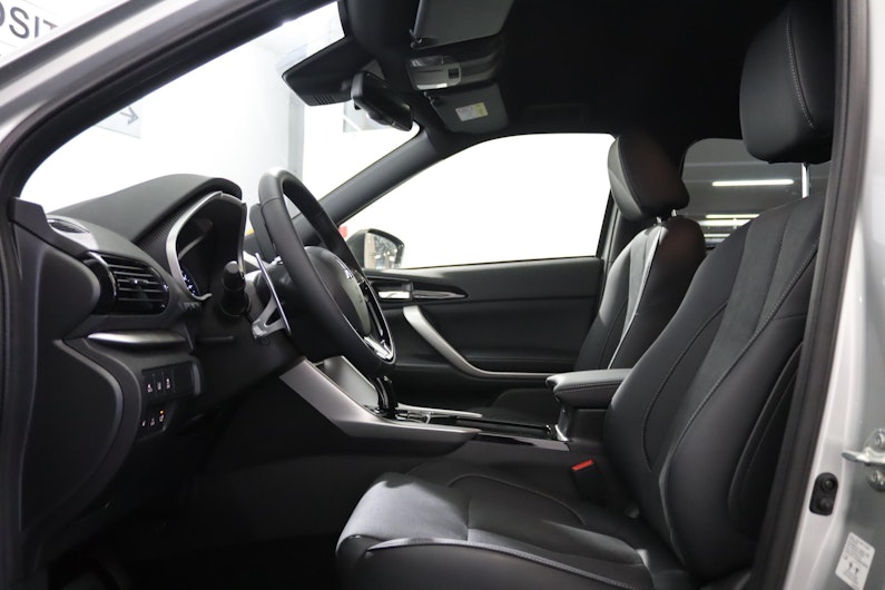 Vehicle image MITSUBISHI ECLIPSE CROSS