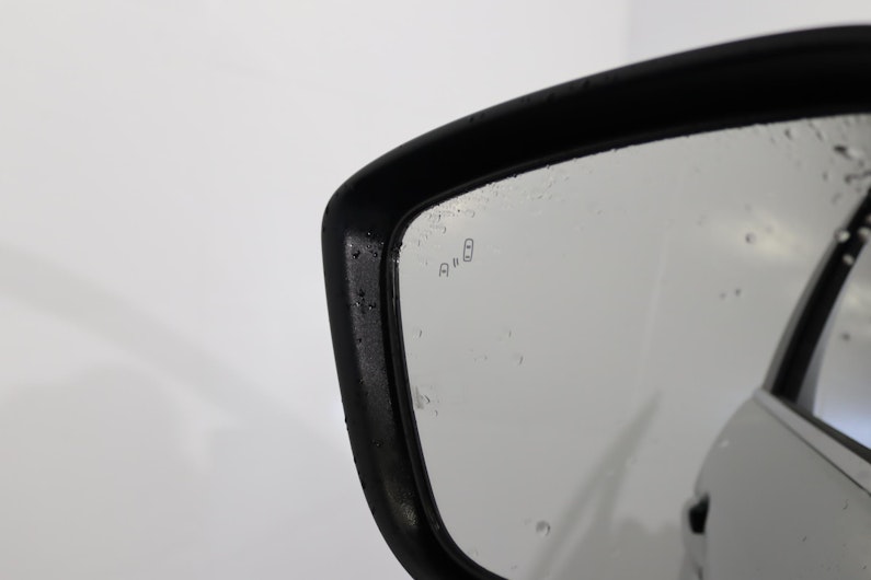 Vehicle image MITSUBISHI ECLIPSE CROSS