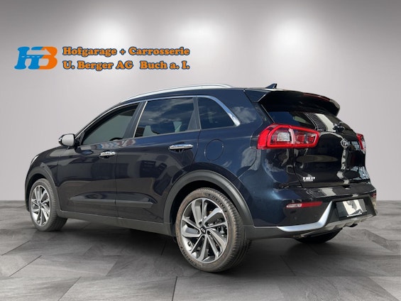 Vehicle image 3 Vehicle image 3