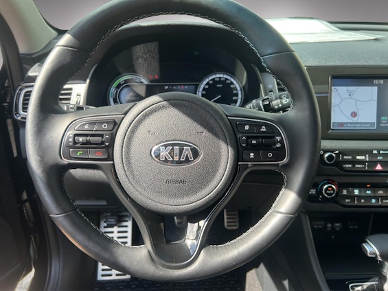 Vehicle image 13 Vehicle image 13