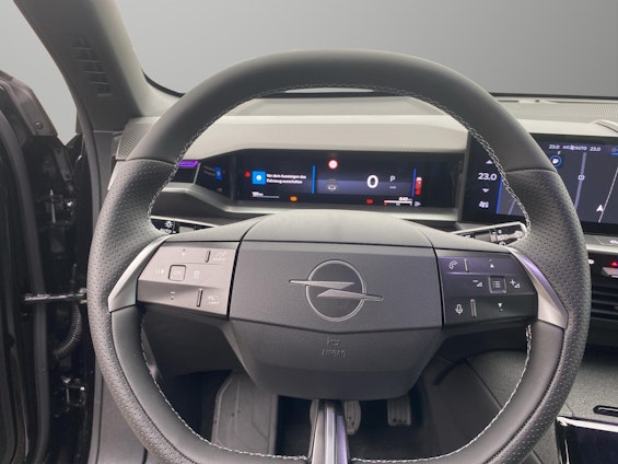 Vehicle image 5 Vehicle image 5