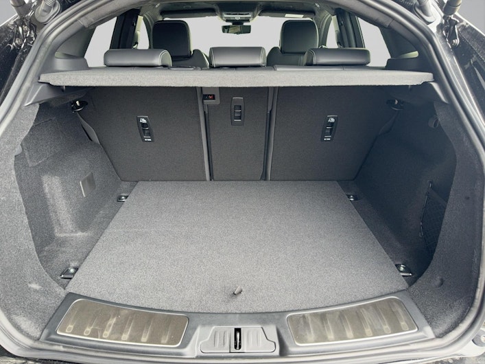 Vehicle image JAGUAR E-PACE