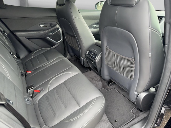 Vehicle image JAGUAR E-PACE