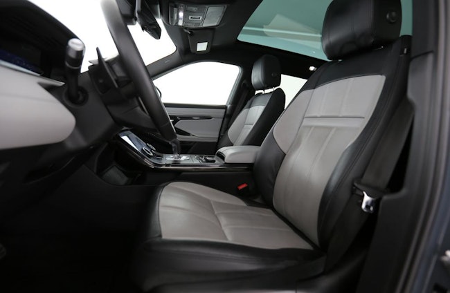 Vehicle image 3 Vehicle image 3