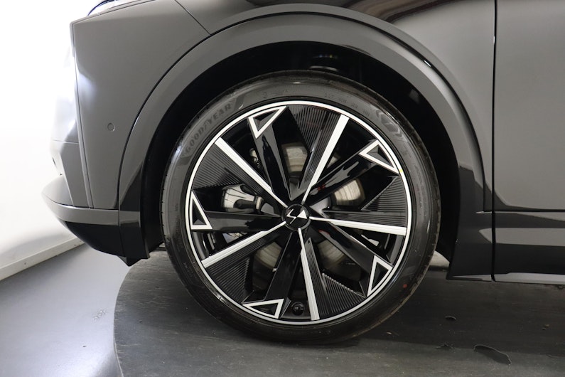 Vehicle image DS AUTOMOBILES DS N°8