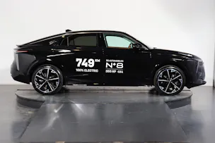 DS Automobiles No8 E-Tense Étoile 4x4