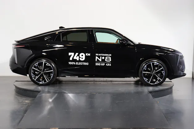 DS Automobiles No8 E-Tense Étoile 4x4