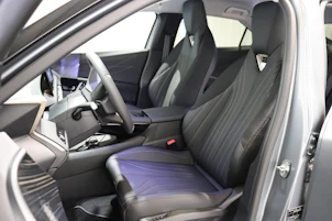 Fahrzeugbild DS AUTOMOBILES No8 E-Tense Pallas