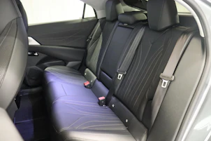 Fahrzeugbild DS AUTOMOBILES No8 E-Tense Pallas