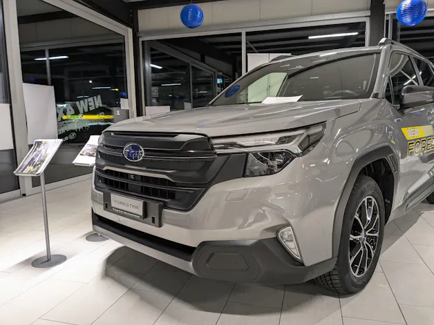 Subaru Forester Station 2.0i e-Boxer Swiss Plus
