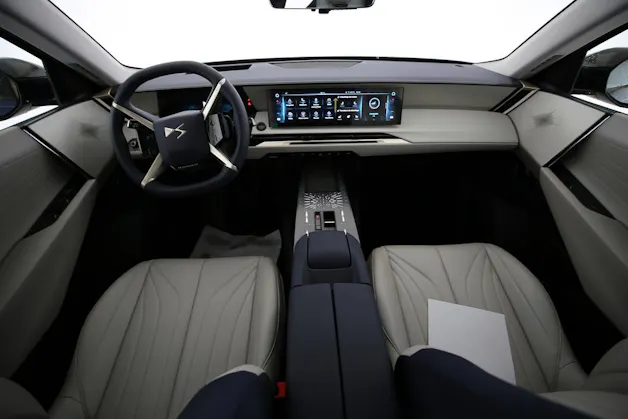 DS Automobiles E-Tense Pallas
