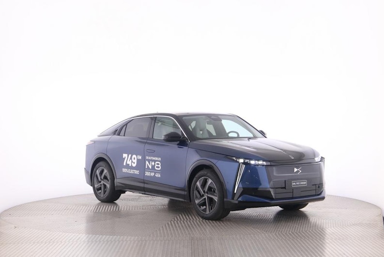 Vehicle image DS AUTOMOBILES DS N°8