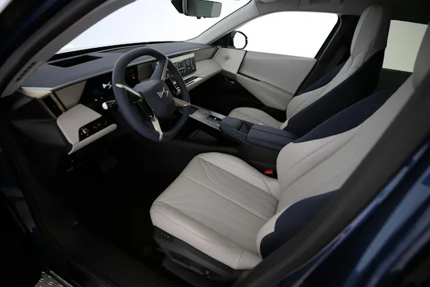 DS Automobiles E-Tense Pallas
