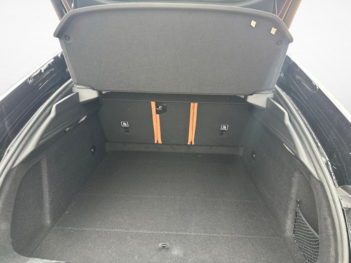 immagine del veicolo DS AUTOMOBILES DS N°8