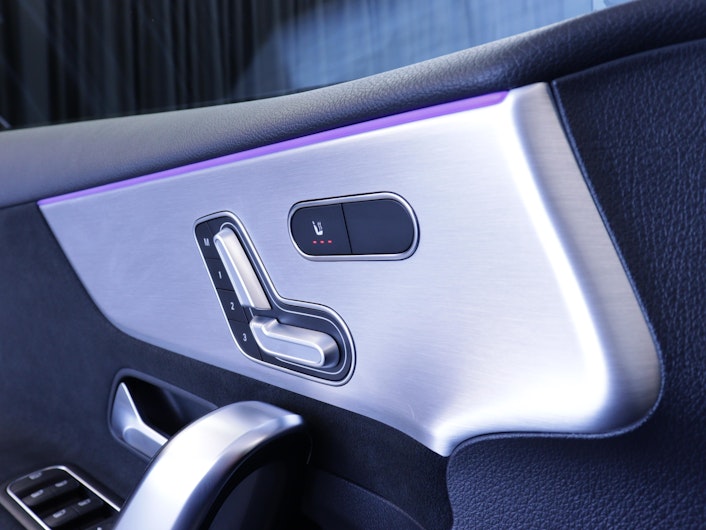 Vehicle image MERCEDES-BENZ A 35 AMG