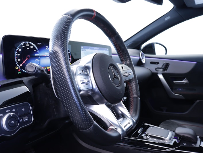 Vehicle image MERCEDES-BENZ A 35 AMG