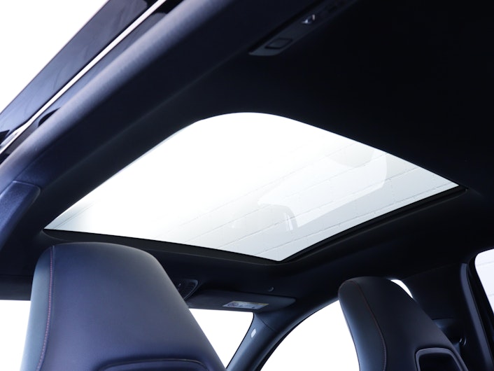 Vehicle image MERCEDES-BENZ A 35 AMG