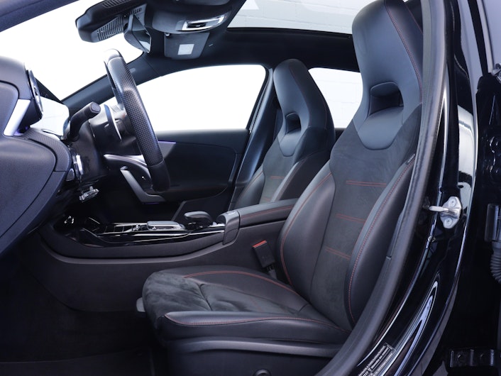 Vehicle image MERCEDES-BENZ A 35 AMG