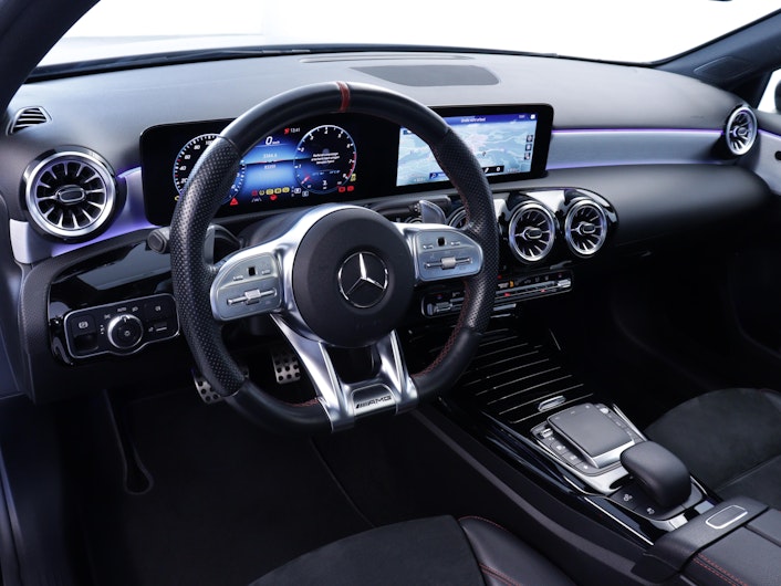 Vehicle image MERCEDES-BENZ A 35 AMG