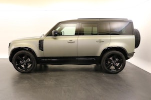 Vehicle image LAND ROVER Defender 110 3.0 D I6 250 X-Dynamic SE