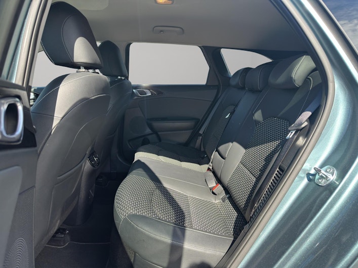 Vehicle image KIA CEED