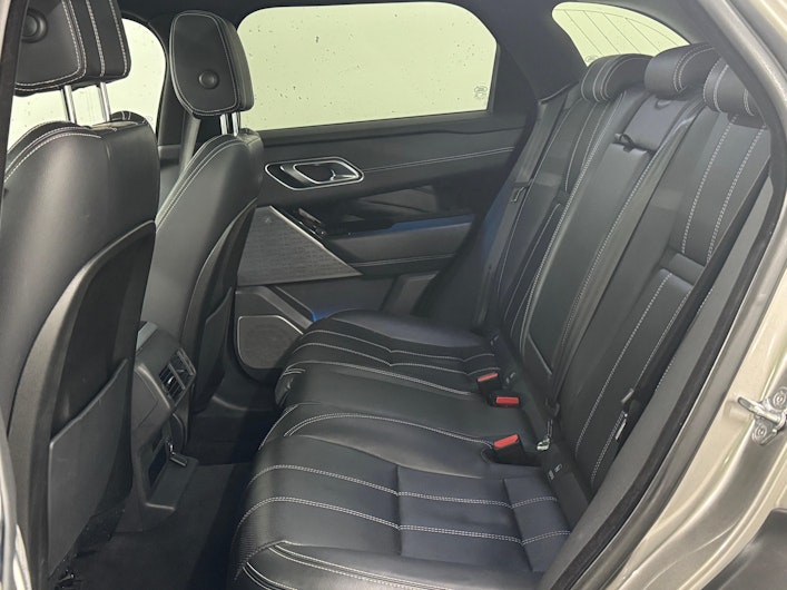 Vehicle image LAND ROVER RANGE ROVER VELAR